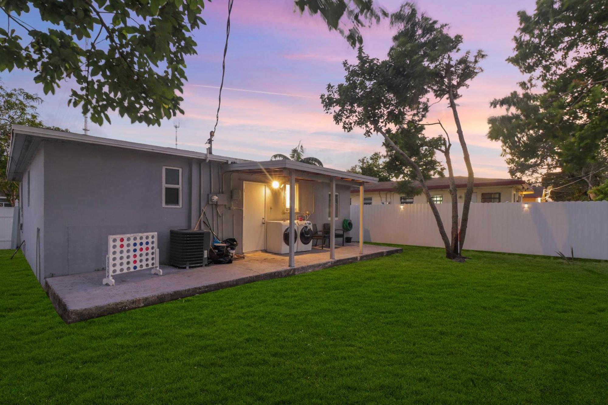 Spacious And Luxurious Home Centrally Located Between Miami And Ft. Lauderdale Miramar Buitenkant foto
