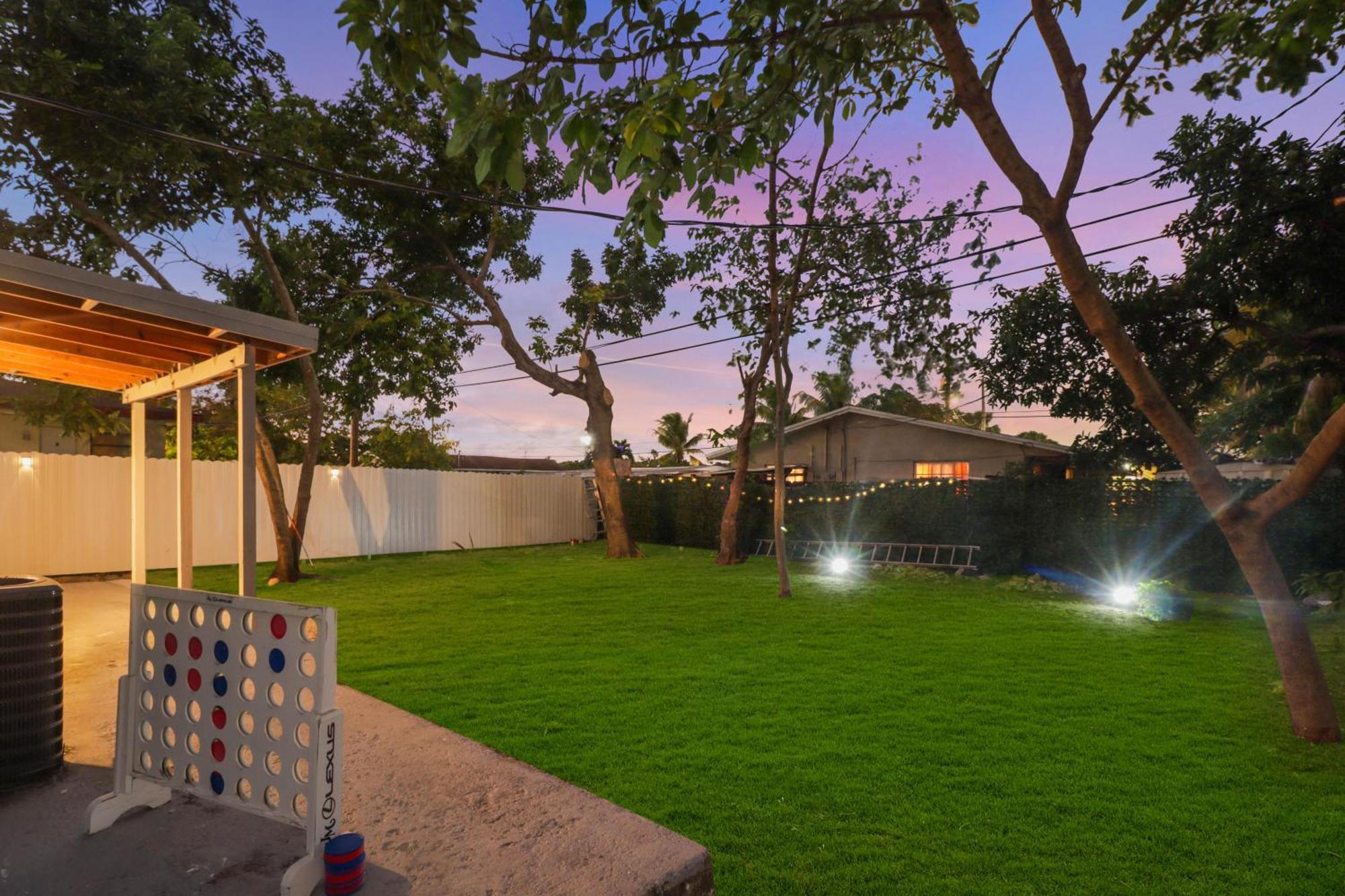 Spacious And Luxurious Home Centrally Located Between Miami And Ft. Lauderdale Miramar Buitenkant foto